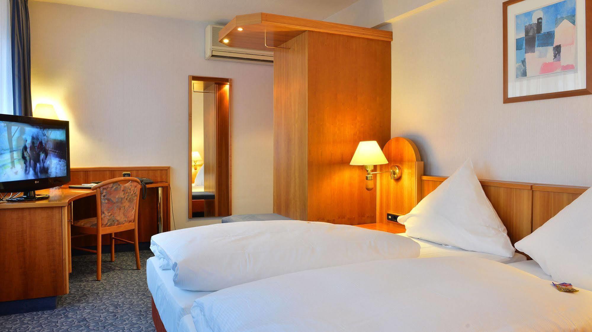 Hotel Ilbertz Garni Köln Kültér fotó